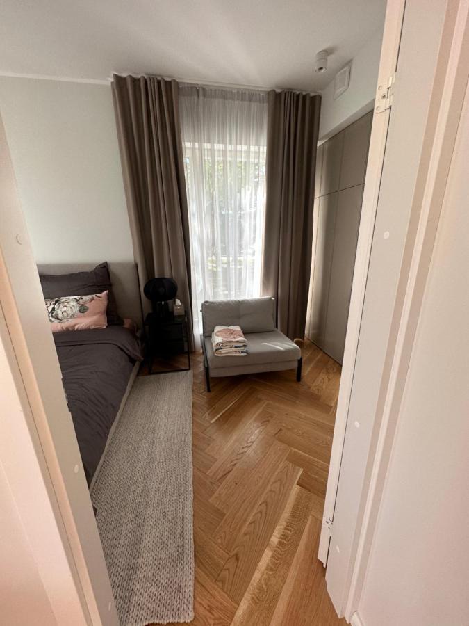 Paernu Rannarajooni Apartment Bagian luar foto